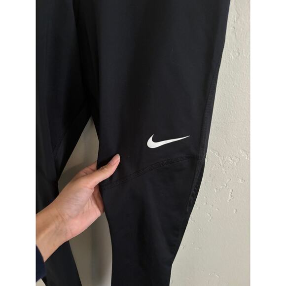 Nike Leggings Women’s Small Black Pirate Net Dri-Fit Fly Victory Capri Mesh - Picture 5 of 11